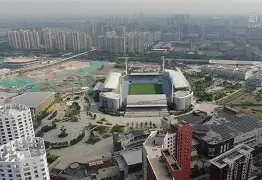 包含重庆当代力帆逼平天津泰达，争夺欧战资格的词条