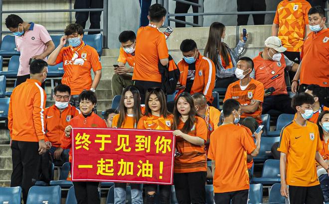 包含巴塞罗那客场告捷,稳坐淘汰赛资格的词条 包含巴塞罗那客场告捷,稳坐淘汰赛资格的词条