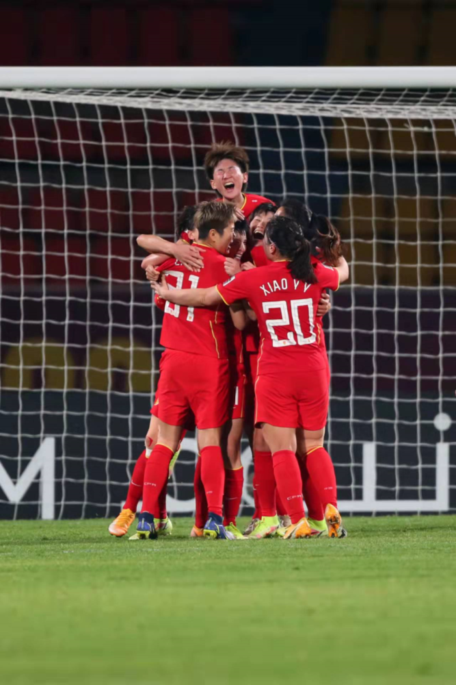 中国女足闯入淘汰赛,朝着胜利前进的简单介绍 中国女足闯入淘汰赛,朝着胜利前进的简单介绍